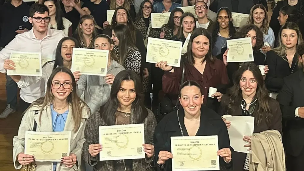 Les diplômés 2025 de Sup' saint-dominique Pau