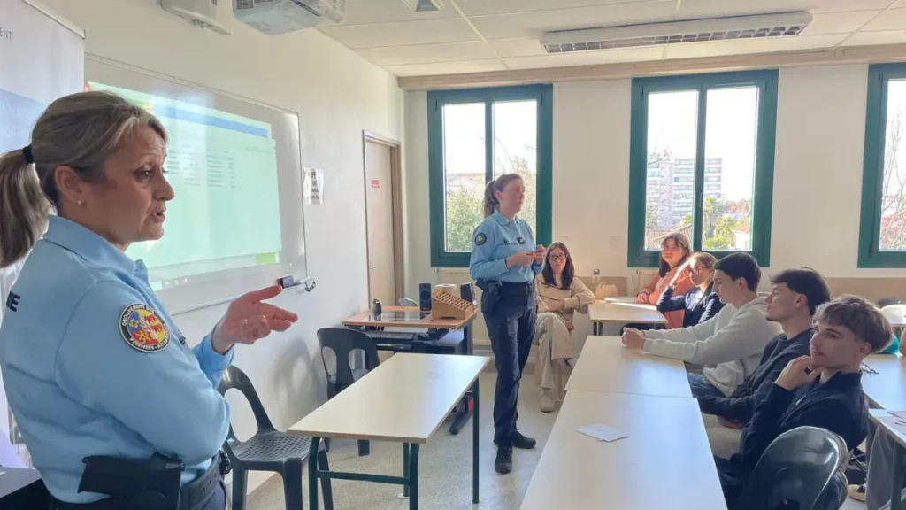 Intervention de la gendarmerie nationale en BTS Immobilier à Sup' Saint-Dominique Pau